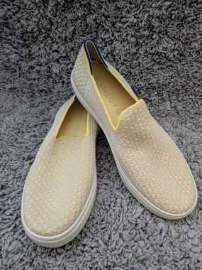 EUC Rothy's The Original Slip-On Sneaker in the Yellow Honeycomb